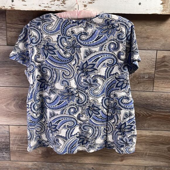 Croft&Barrow Ladies Paisley Short Sleeve Scoop Neck Blue White Size Large - Picture 6 of 7